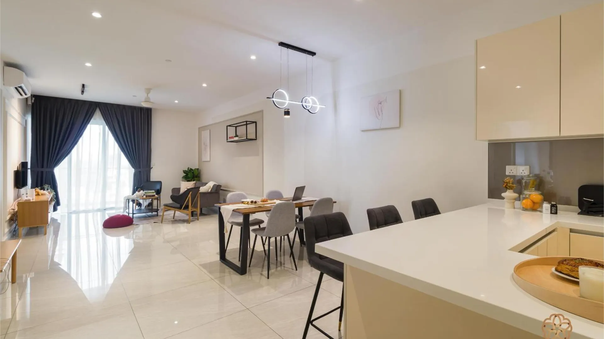 Quill Residences Kuala Lumpur, Five Senses 0*,  Malaisie